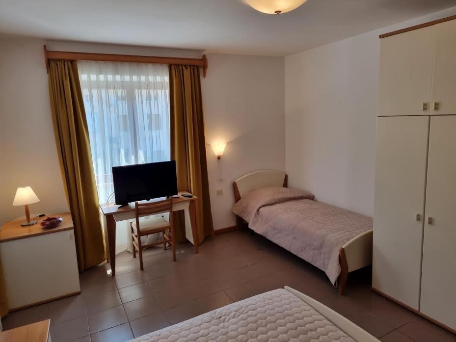 Villa Riva Omišalj Екстериор снимка
