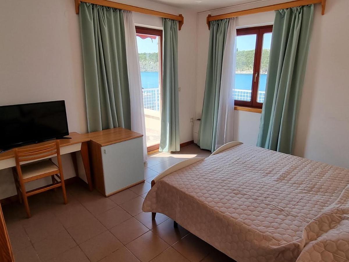 Villa Riva Omišalj Екстериор снимка