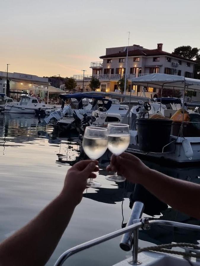 Villa Riva Omišalj Екстериор снимка